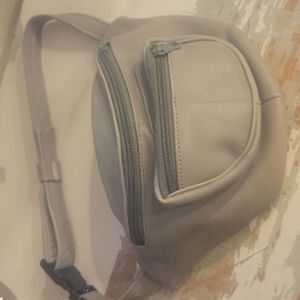 Leather Gray FANNY Pack